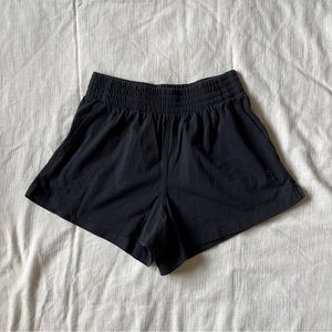 everlane retro jersey shorts